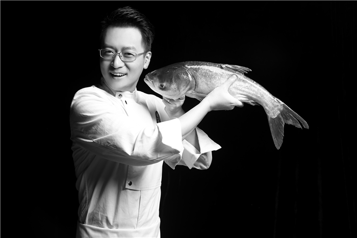 15742309431658.png 乔兴.png